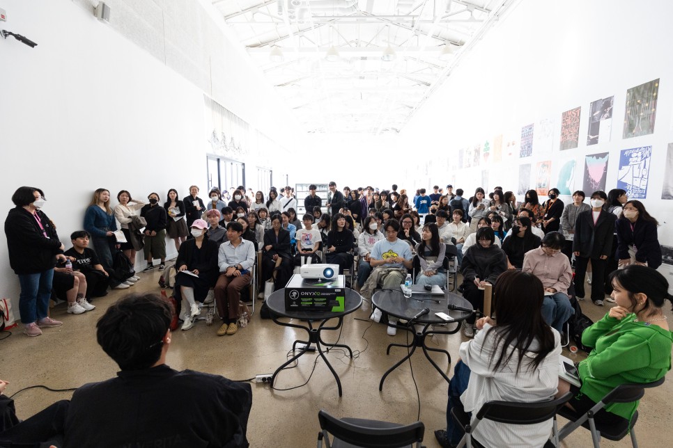 0430 %EB%94%94%EC%9E%90%EC%9D%B4%EB%84%88 %ED%86%A0%ED%81%AC 028