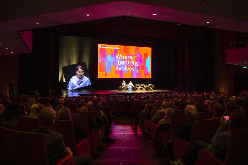 3 %EB%B0%80%EB%9E%80 %ED%98%84%EC%A7%80%EC%9D%98 %ED%94%84%EB%A0%88%EC%8A%A4 %ED%94%84%EB%A6%AC%EB%B7%B0 %EB%AA%A8%EC%8A%B5. %E2%92%B8Andrea Mariani Courtesy of Salone del Mobile.Milano 2