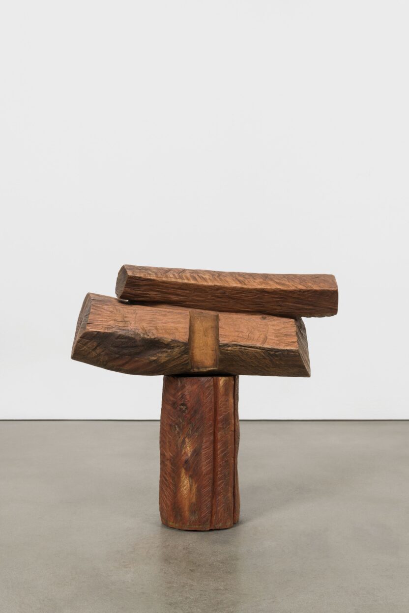 ArtBusan2024 %EA%B5%AD%EC%A0%9C%EA%B0%A4%EB%9F%AC%EB%A6%AC Kim Yun Shin %EA%B9%80%EC%9C%A4%EC%8B%A0 Add Two Add One Divide Two Divide One 2019 27 2019 Quebracho wood 61 x 59 x 22 cm