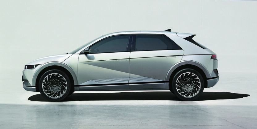 테슬라의 독주를 막을 수 있을까? 아이오닉 5 1 210325000000623 O