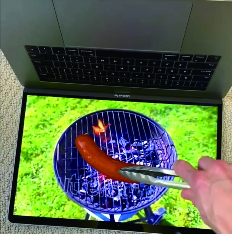 팬데믹에 대처하는 디자이너의 크리에이티비티 16 200525000000245 O