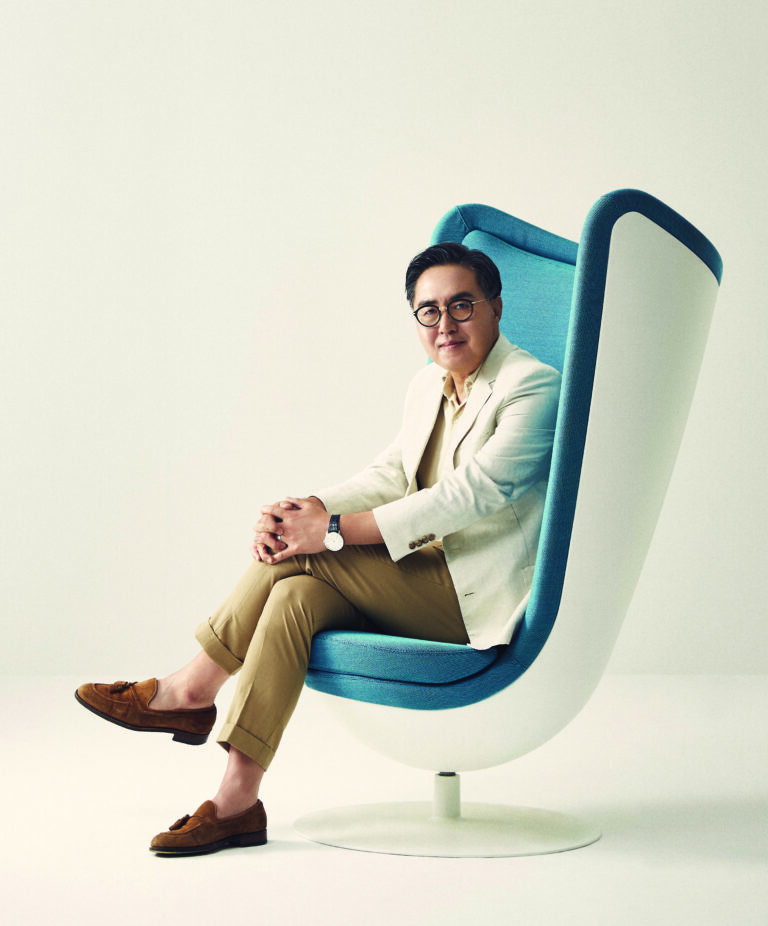 모델솔루션 대표 우병일