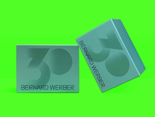 21세기 문호에게 헌정하는 디자인 〈베르나르 베르베르 30주년 특별판〉 3 230726000001373 O