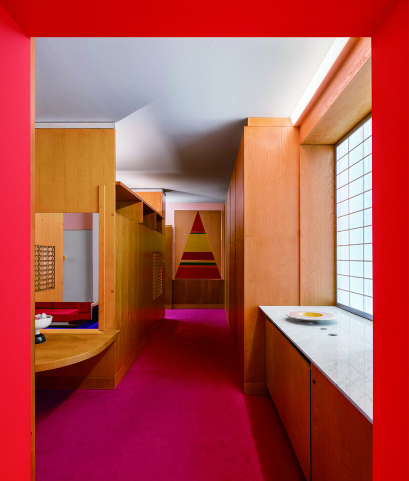 뮤지엄이 디자인 거장을 기리는 방식, 살라 소트사스 2 220328000001048 O