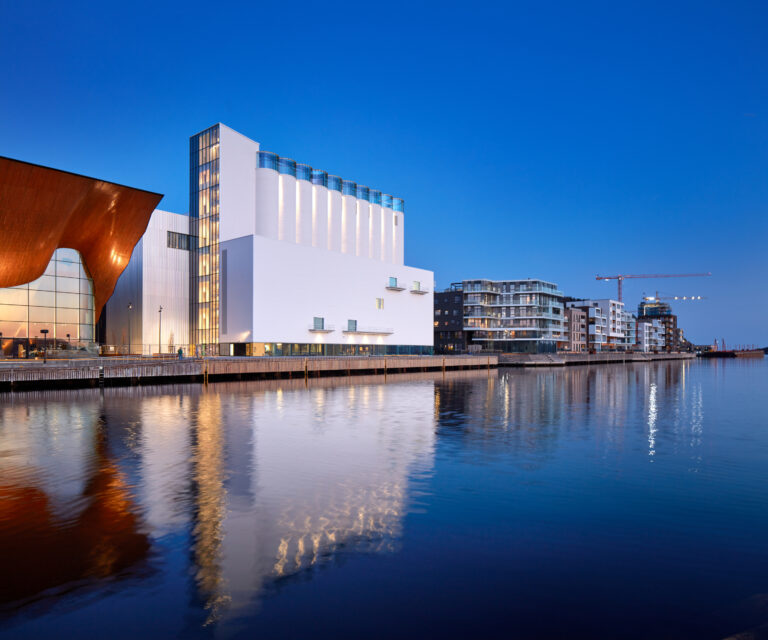 북유럽 현대미술의 새로운 성지, 쿤스트실로