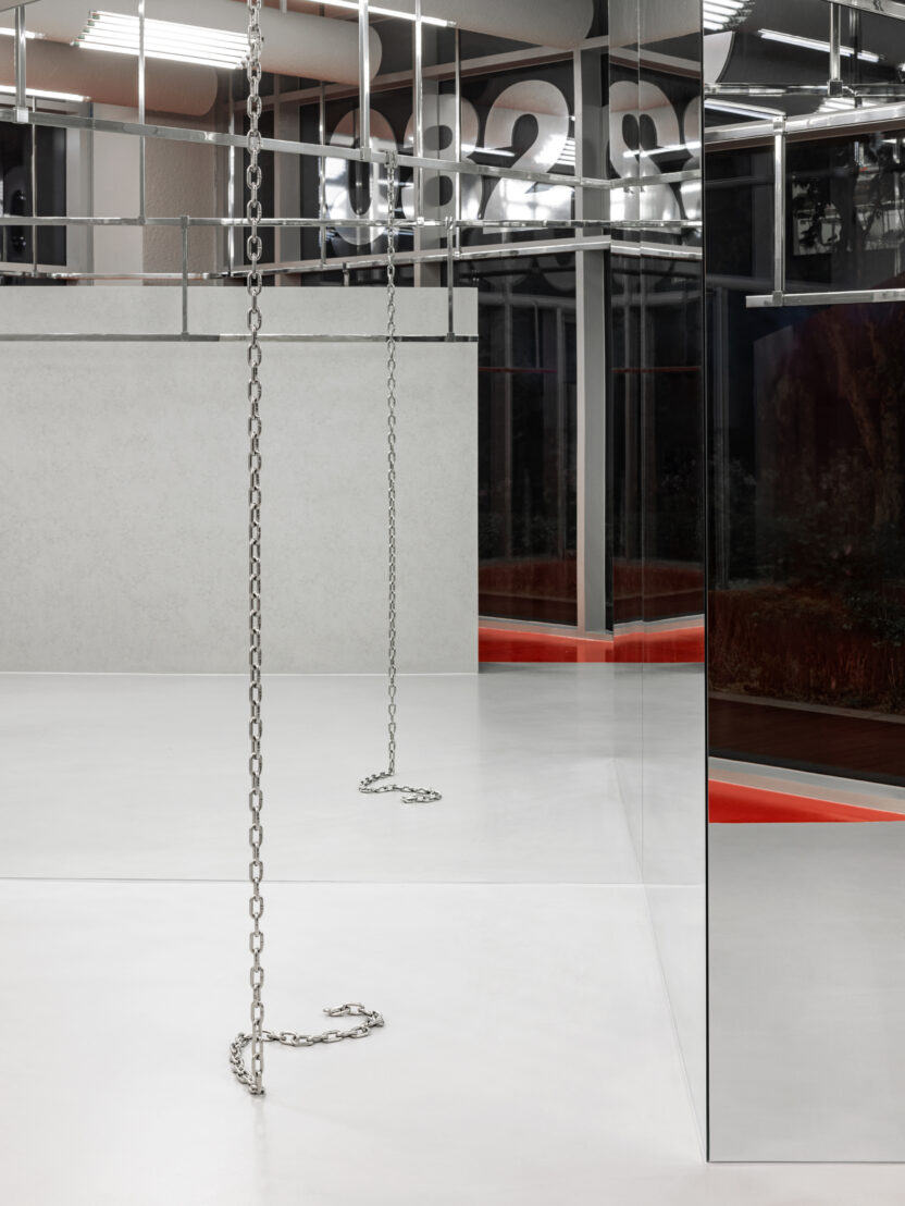 '032c'의 첫 글로벌 스토어, 서울에 상륙하다 4 %EB%AC%B4%EC%8B%A0%EC%82%AC %ED%8A%B8%EB%A0%88%EC%9D%B4%EB%94%A9 %EC%82%AC%EC%A7%84%EC%9E%90%EB%A3%8C 032c %EA%B0%A4%EB%9F%AC%EB%A6%AC %EC%84%9C%EC%9A%B8 %EC%82%AC%EC%A7%84 2