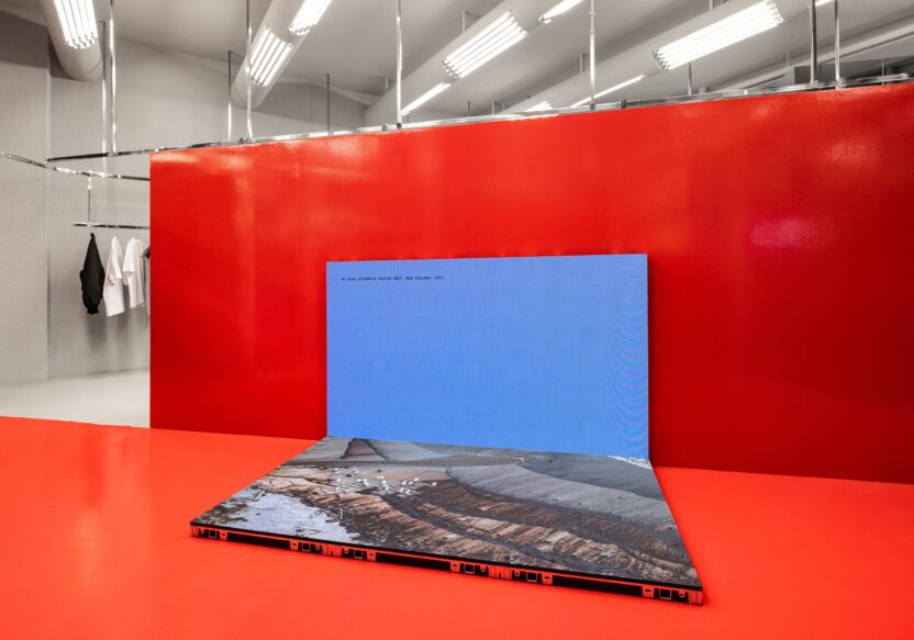 '032c'의 첫 글로벌 스토어, 서울에 상륙하다 3 %EB%AC%B4%EC%8B%A0%EC%82%AC %ED%8A%B8%EB%A0%88%EC%9D%B4%EB%94%A9 %EC%82%AC%EC%A7%84%EC%9E%90%EB%A3%8C 032c %EA%B0%A4%EB%9F%AC%EB%A6%AC %EC%84%9C%EC%9A%B8 %EC%82%AC%EC%A7%84 9 min