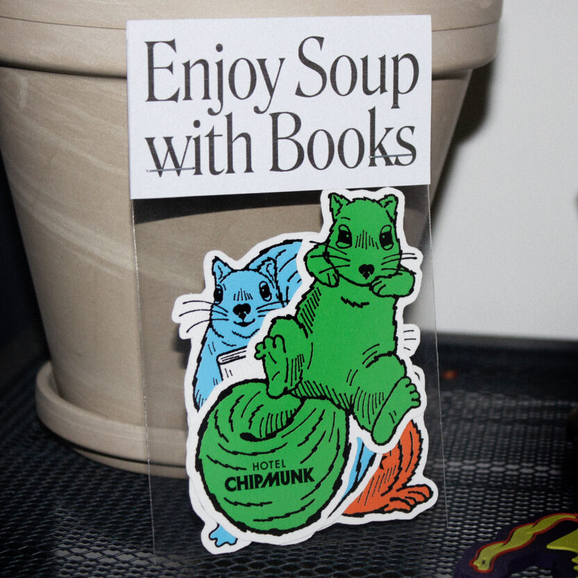 칩멍크 호텔 브랜드 아이덴티티 디자인 프로젝트 2 Chipmunk Identity 02 Applications StickerSET 1 1