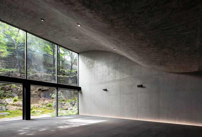 전통의 터전에서 미래를 꿈꾸다, 푸투라 서울