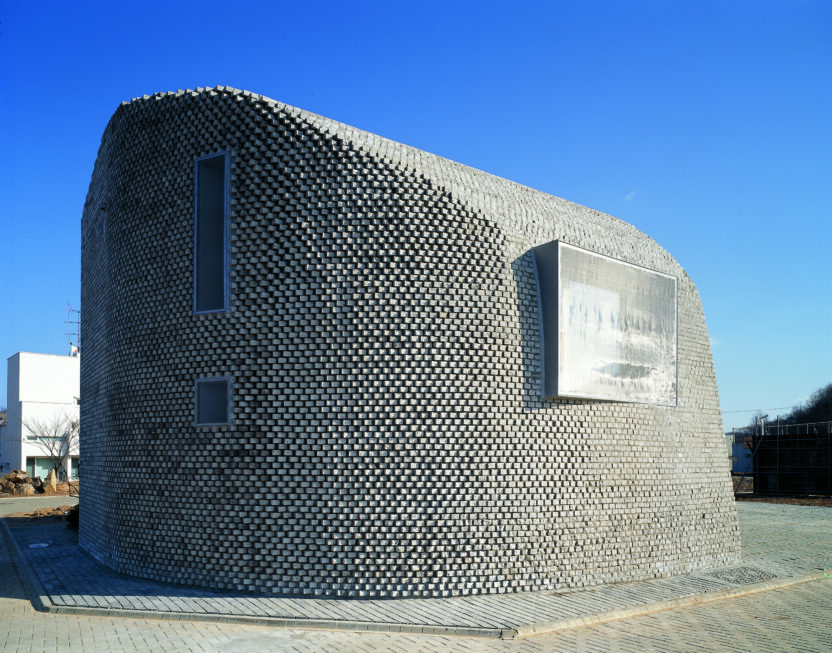 39.%EC%A1%B0%EB%AF%BC%EC%84%9D %ED%94%BD%EC%85%80 %ED%95%98%EC%9A%B0%EC%8A%A4 2003 %EA%B9%80%EC%9A%A9%EA%B4%80 %EC%82%AC%EC%A7%84