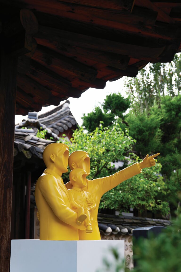 운경고택에서 만나는 현대 미술가 이완의 개인전