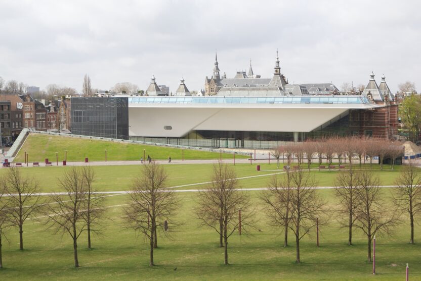 1. %EC%8A%A4%ED%85%8C%EB%8D%B8%EB%A6%AD1