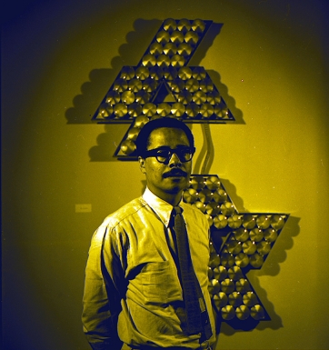 resize TomLloyd Portrait