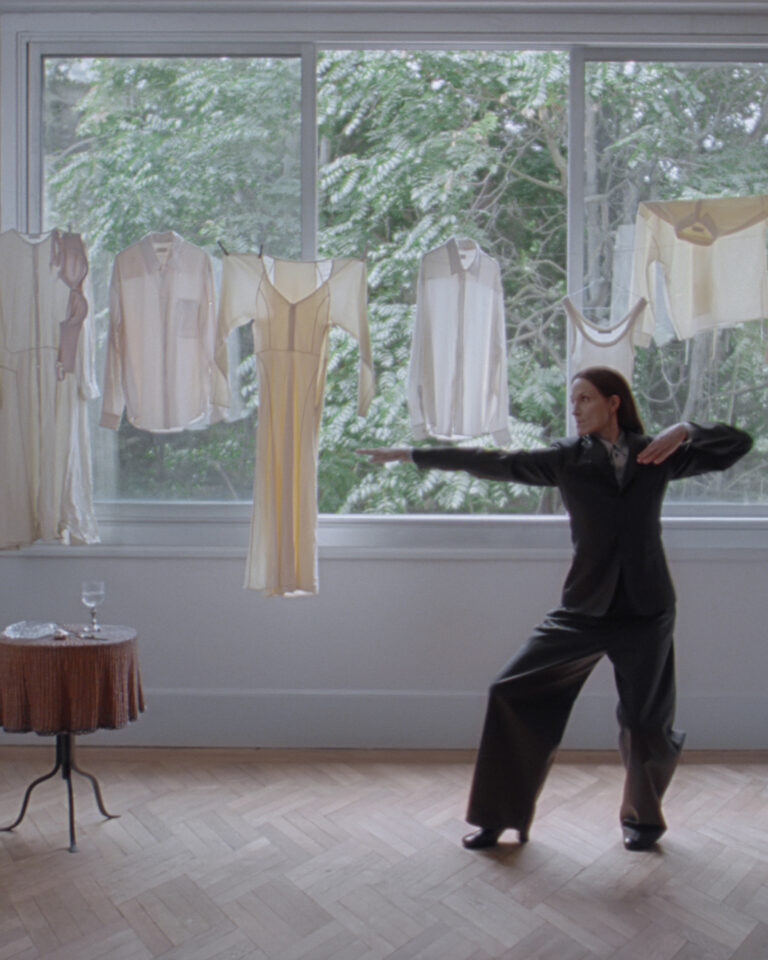 르메르가 그린 ‘느림’이라는 미학의 영화