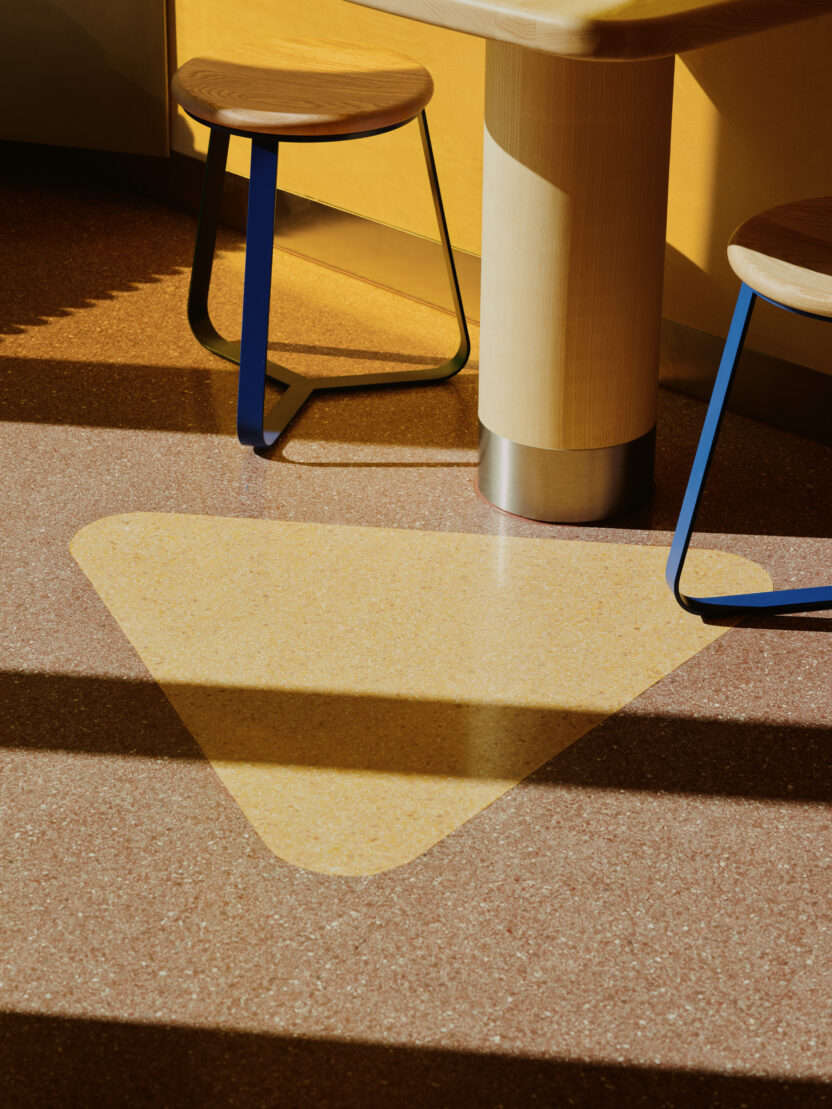 소재와 형태로 완성한 브랜딩, OKA Onigiri 5 05 Brinkworth OKA Robert Rieger