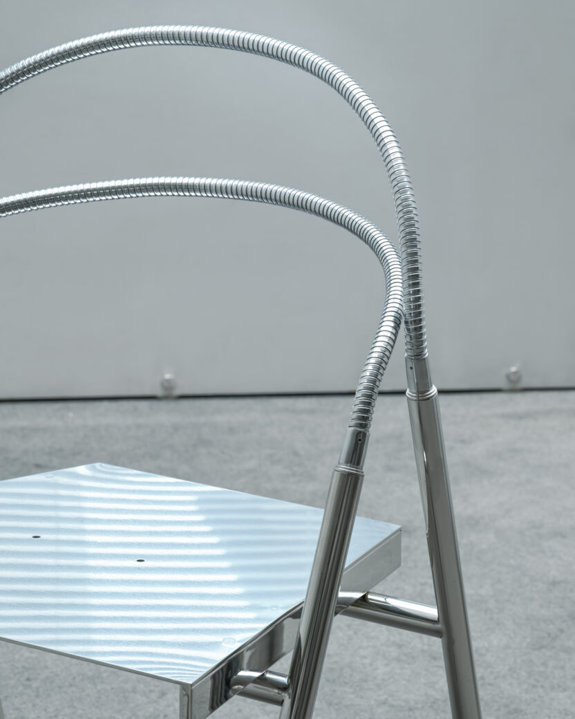 가구로 풀어낸 산업 재료, ‘de-goose’ 프로젝트 3 de goose chair 3