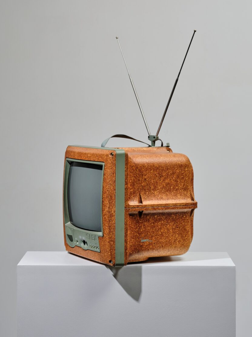 자연을 호출해온 디자이너, 필립 스탁의 궤적을 조망하다 12 13 9