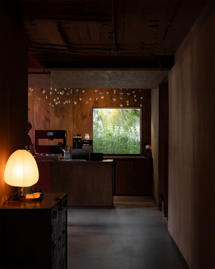 디자이너와 건축가의 손길이 닿은 카페 6 16 20260326 161713